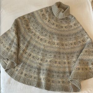 Lauren Ralph Lauren Gray Fair Isle Cape poncho Stunning ++